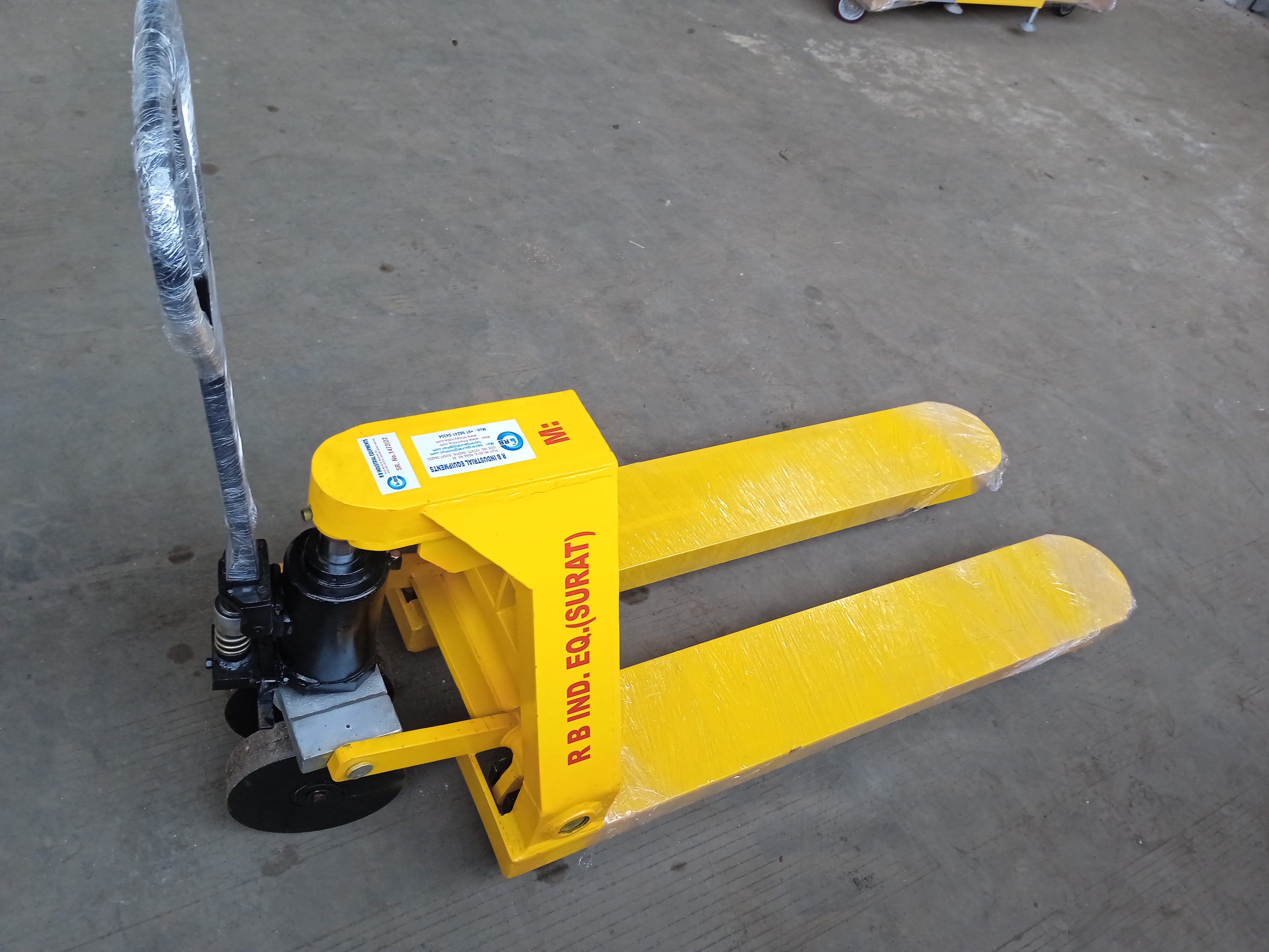 Hand Pallet Truck 10 Ton Hydraulic - Attributes: Strong