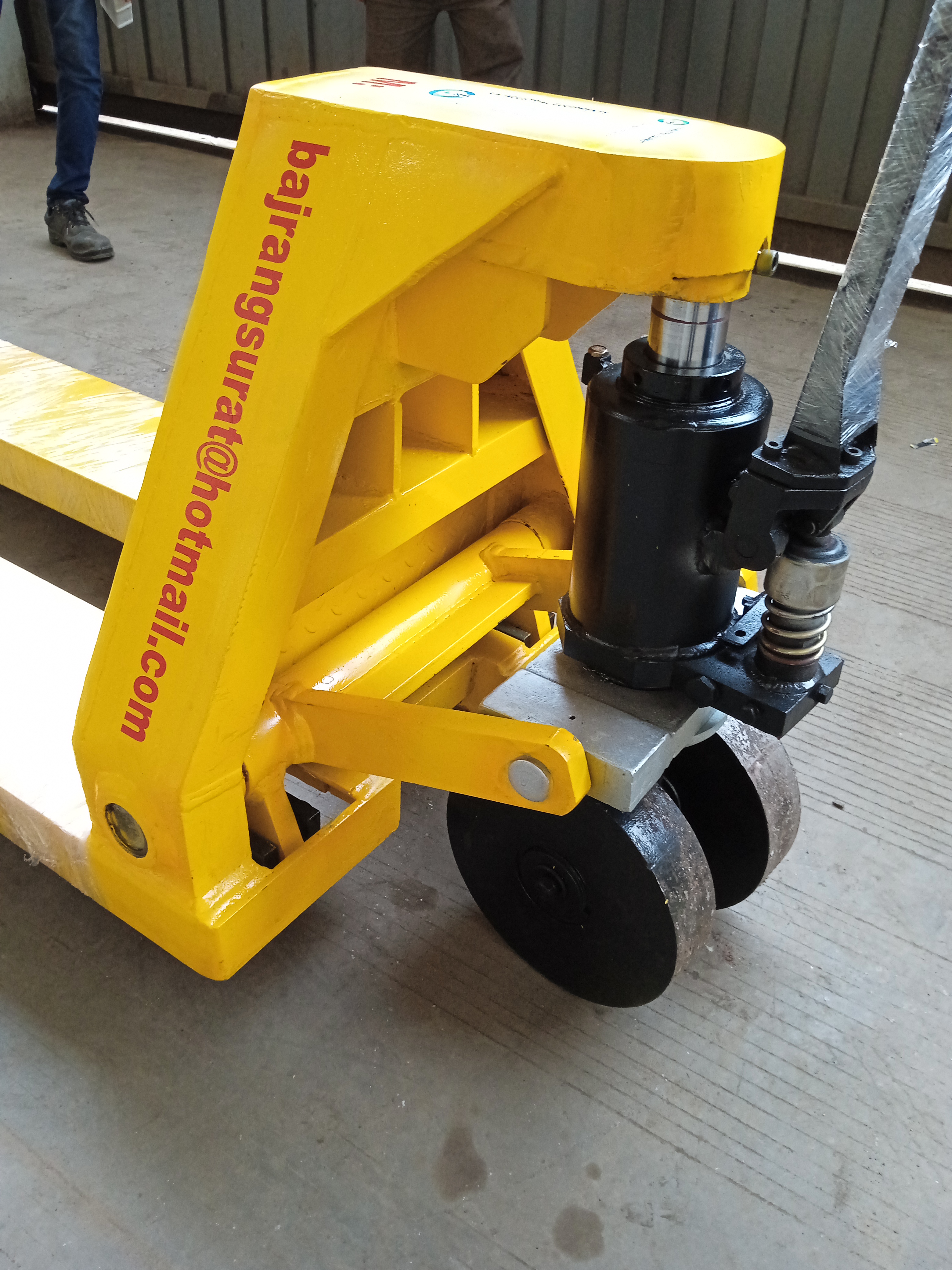 Hand Pallet Truck 3000 Kg