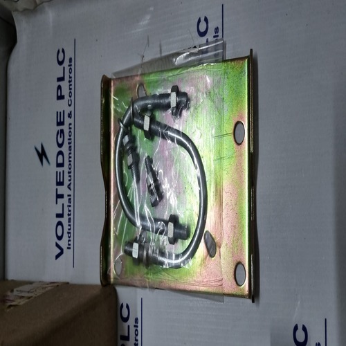 Honeywell Stt3000 Smart Temperature Transmitter Stt25h-0-ene-tte-m00-0d0-00-3h-0 - Application: Industrial