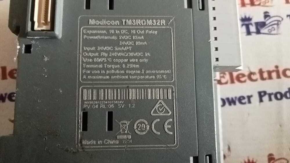 Schneider Tm3rdm32r Plc - Plastic And Metal, 32 Relay Outputs, Optically Isolated, Din Rail Mount, 2a Load Capacity