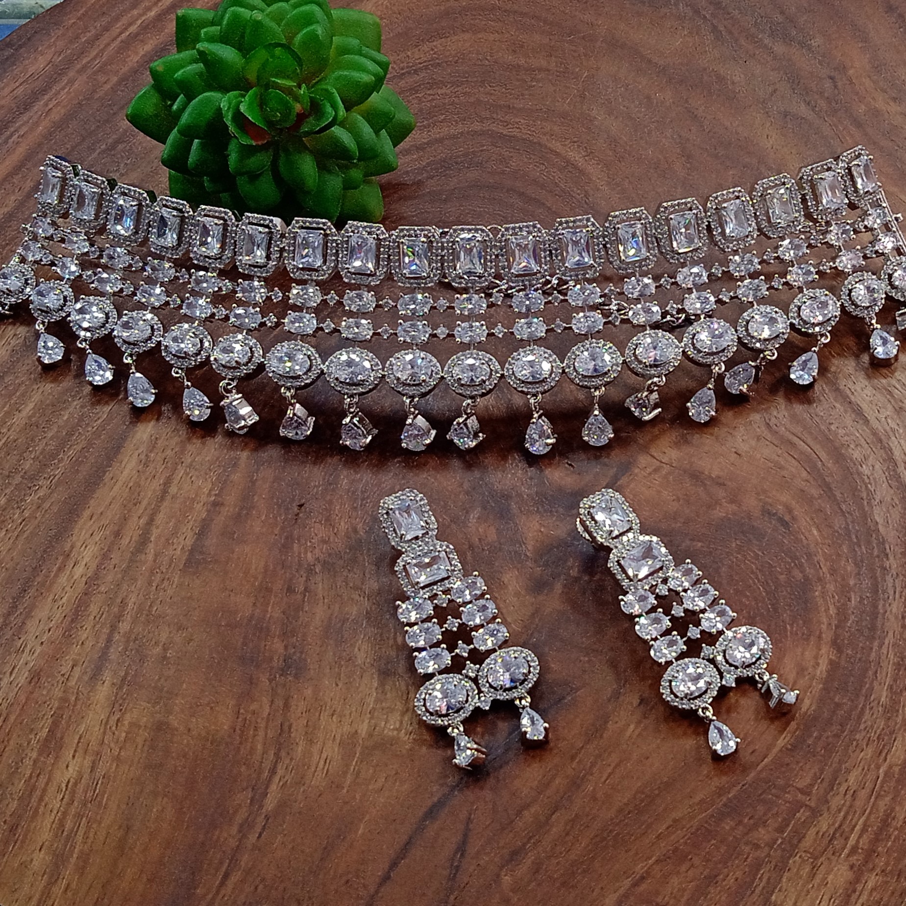 Cubic Zirconia Pearl Necklace Set