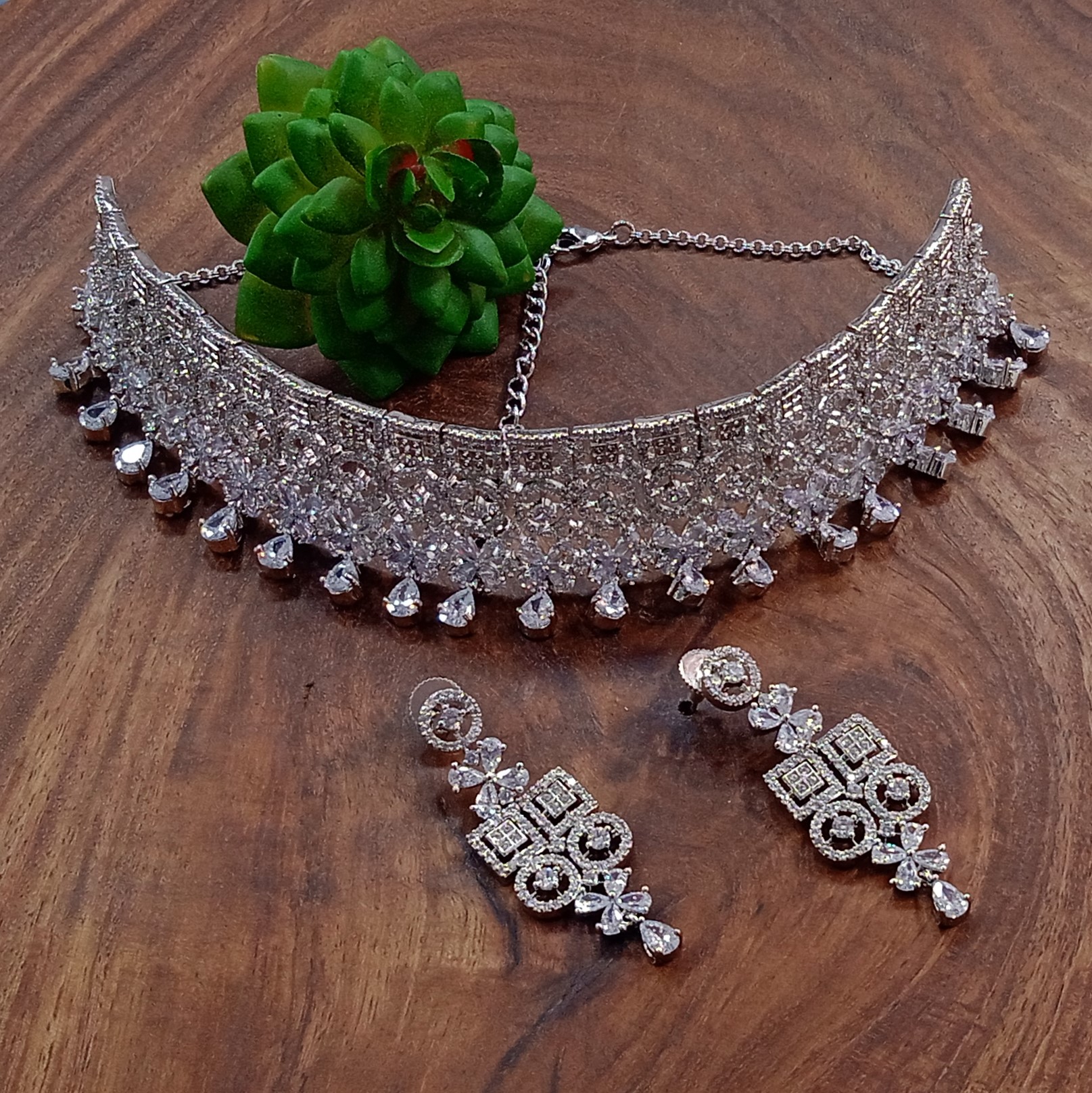 Cubic Zirconia Pearl Necklace Set