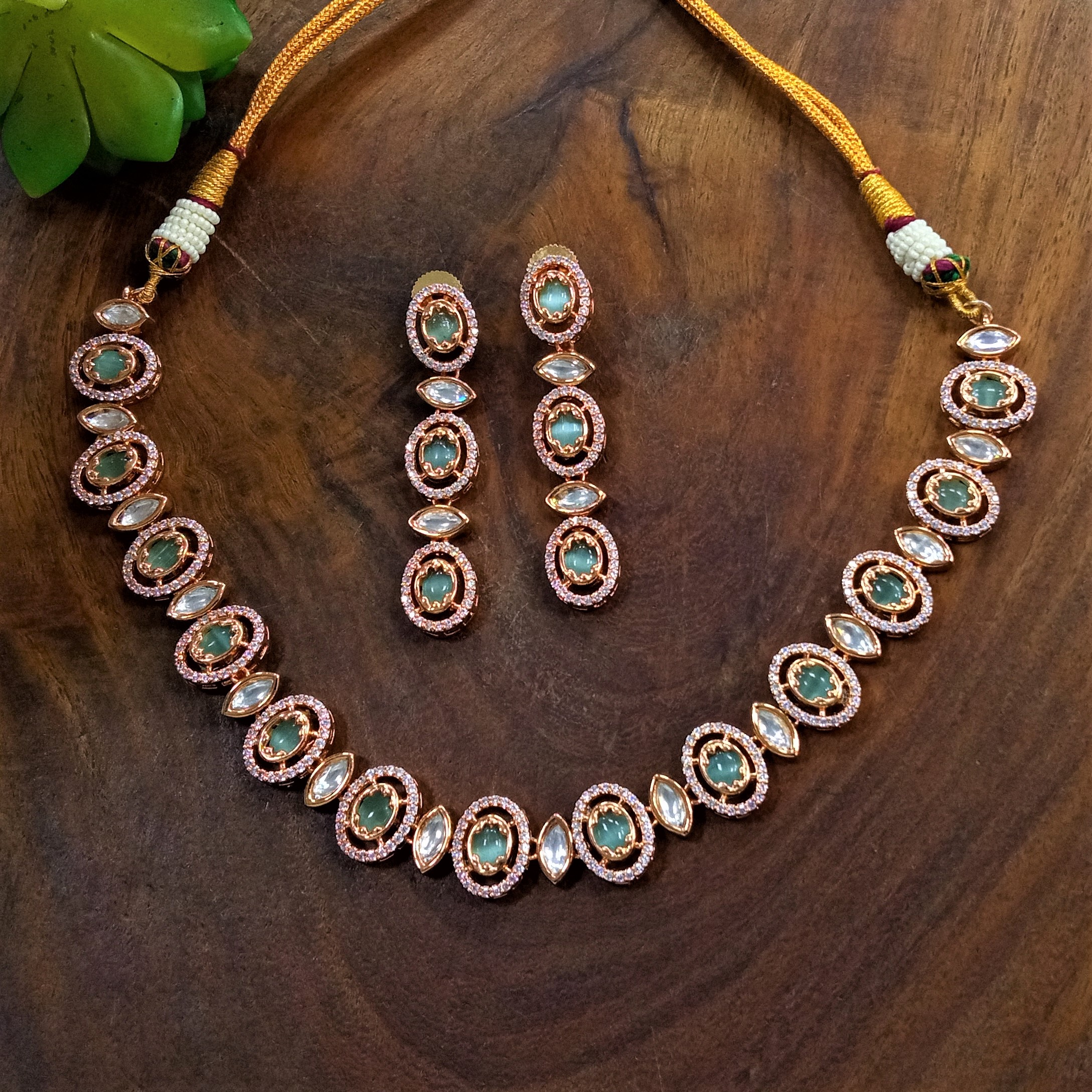 Kundan Necklace Set