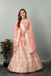 BANARSI LEHENGA