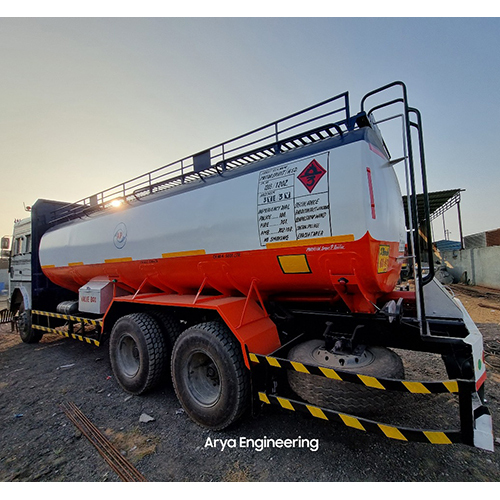 20 Kl Top Loading Petrol / Diesel Tanker - Material: Mild Steel