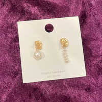 Asymmetry Grace Pearl Earrings