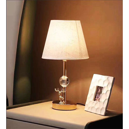 LH-T6967 Metal TABLE LAMP