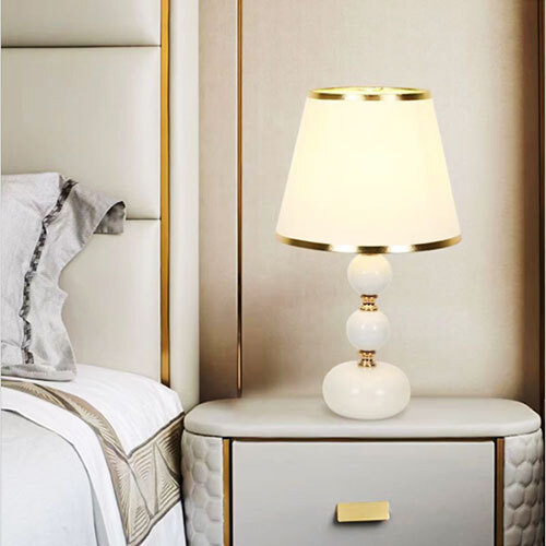 LH-T2302-WH Metal TABLE LAMP