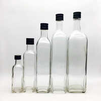Square Water Glass Bottle - Capacity: 750 Milliliter (ml)