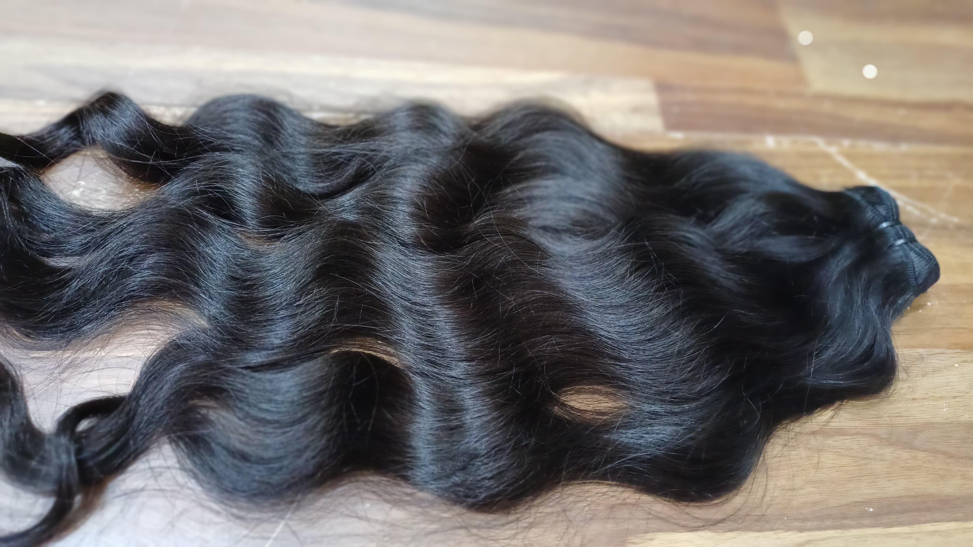 Wavy Wefted Hair Extension