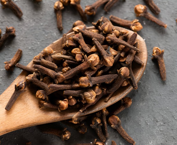 Clove Oil