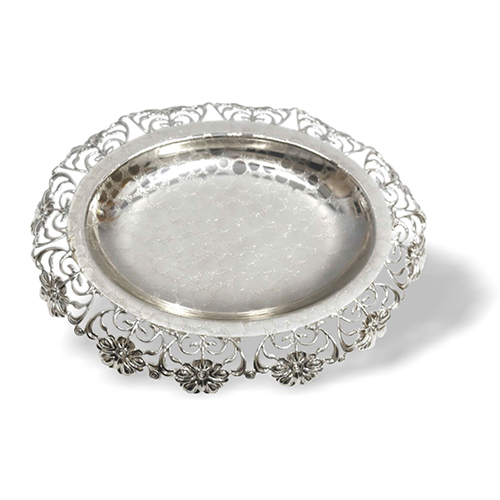 Silver Plated Round Dish - Material: Metal