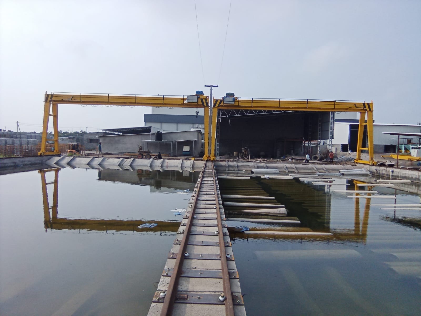 Gantry Goliath Crane - Heavy-duty Electric, Max. Lifting Load 0.25 - 3 Tonne | Versatile, Durable Design For Outdoor Industrial Use, Advanced Control System, Safety Features