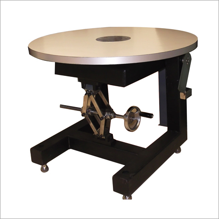 झुकने वाली टेबल