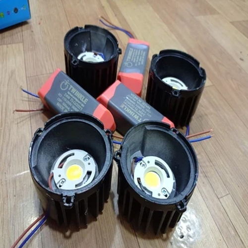 30W Movable LED COB Light