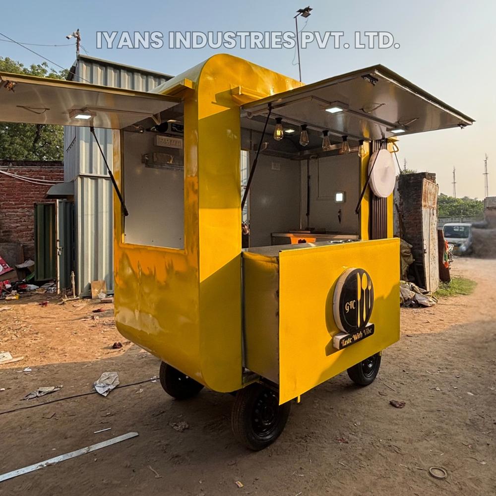 Food Cart Towing Model - Color: Multicolor