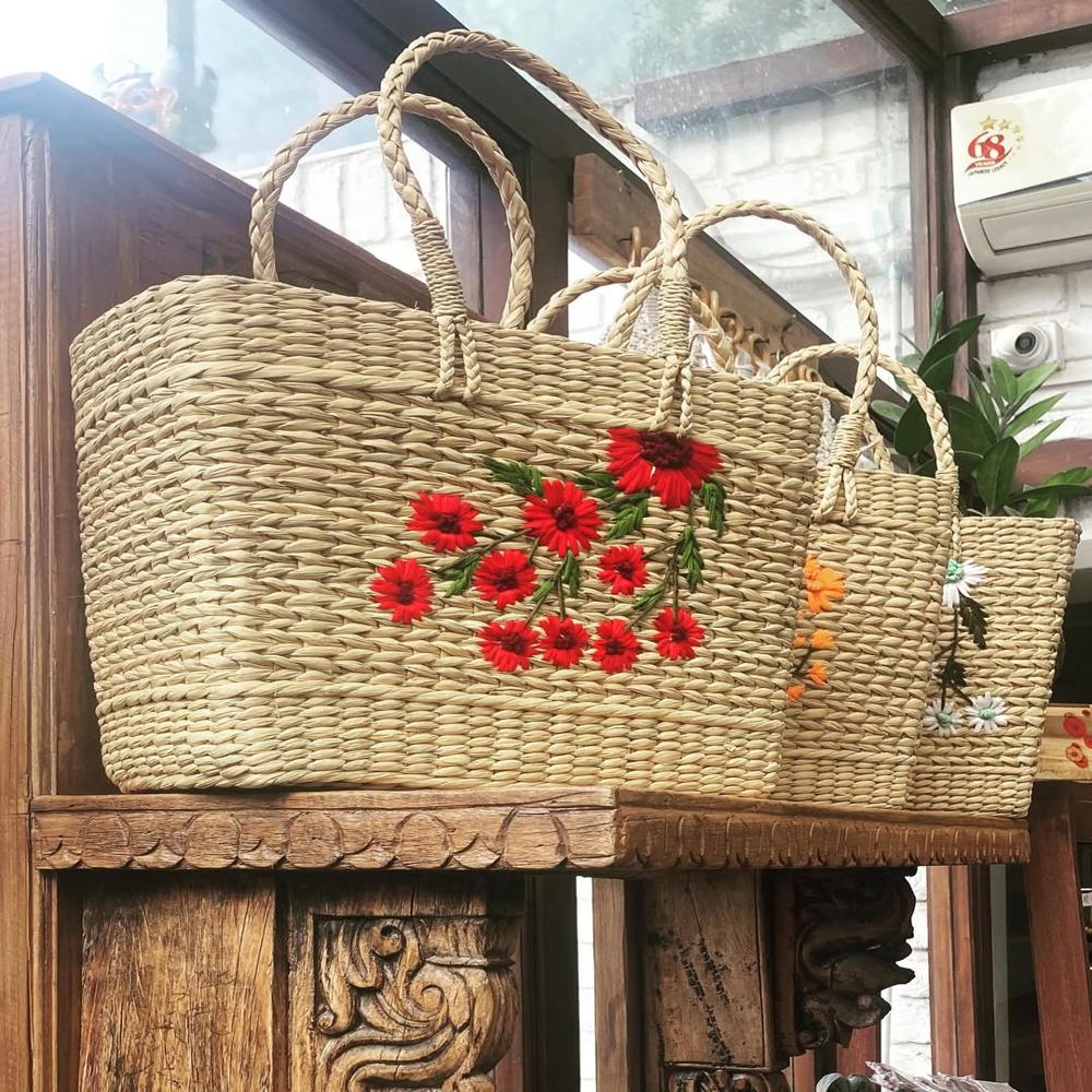 KAUNA EMBROIDERED BUCKET BAG