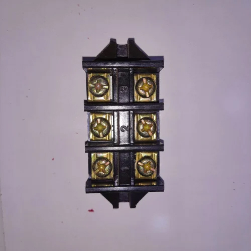 Bakelite Strip Connector 60amp. 3 Way Open Type - IP55 Protection Level, 500 DC Volt Rated Voltage, Black Color, 50 Hertz Frequency | Versatile Electronic Device Integration
