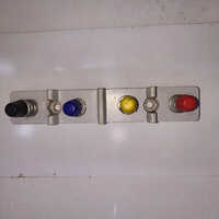 100amp Tpn Type Dmc Insulator - Mild Steel, 90mm X 90mm X 20mm , Red Coated Surface Treatment, 220v Voltage Rating, Durable For Control Panel Applications
