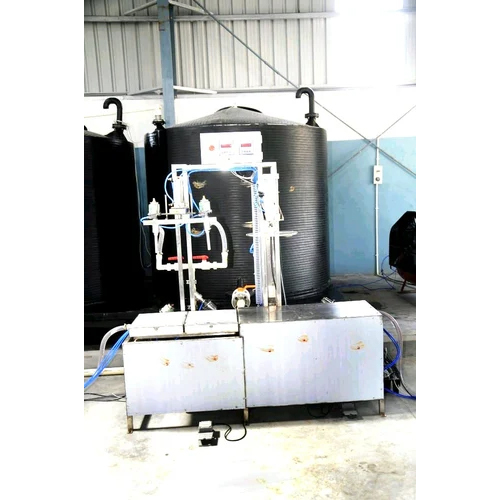 स्वचालित डबल नोजल तरल भरने की मशीन - ओइलमैन फ़िल्टर टेक्नोलॉजीज