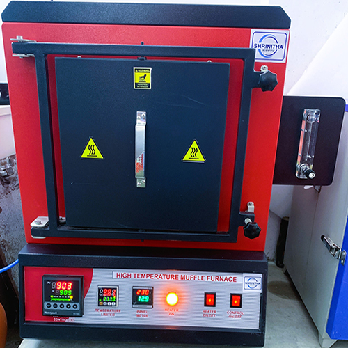 Laboratory Muffle Furnace - Color: Black And Red