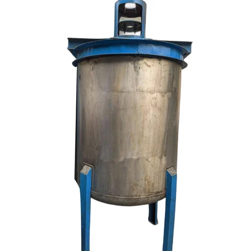 1000 Ltr Chemical Mixer Tank - Color: Grey