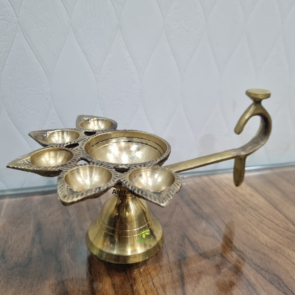 Pooja Ghar Brass Made Decorative Aarti Deepak/DIya/Oil Lamp Pair