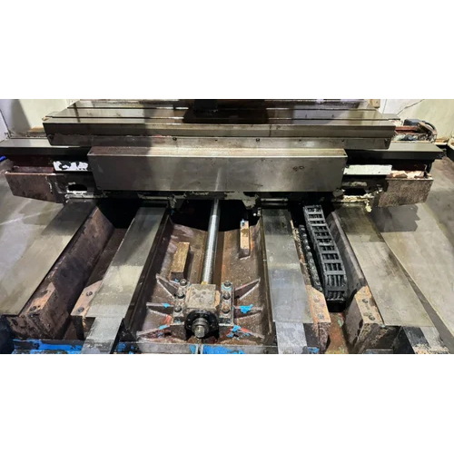 Maxmill Vmc 1380S Used CNC VMC Machine
