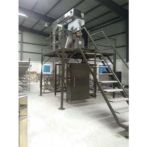 Weigh Scale Packing Machine