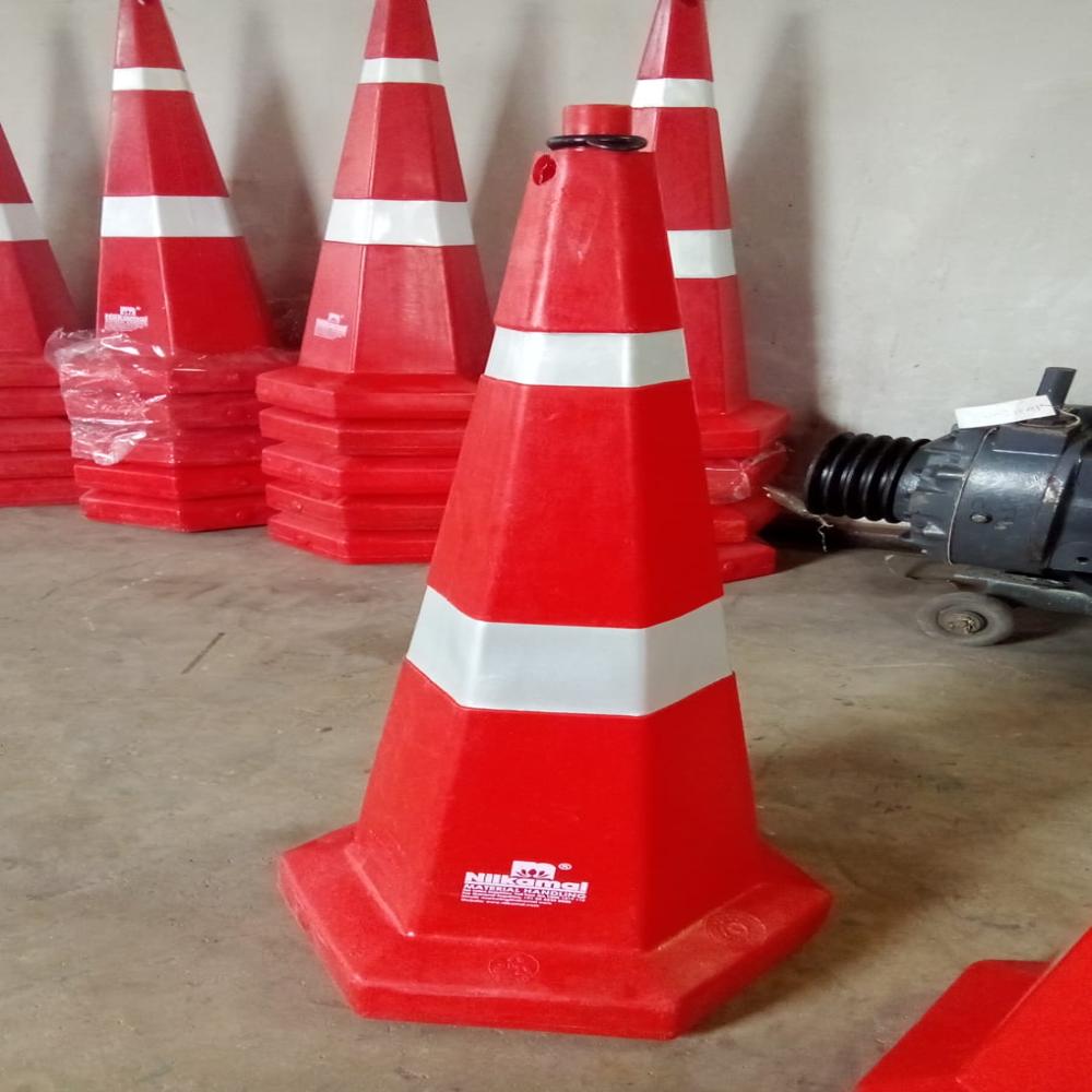 Safety Cones 750 / 1000 mm