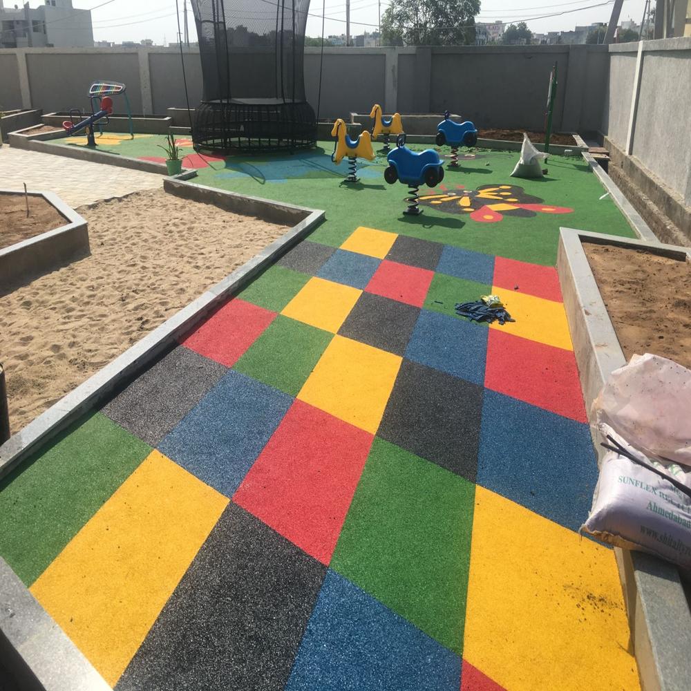 Epdm Rubber Flooring - Durable, High-performance Material | Weather-resistant, Slip-resistant, Ideal For Indoor And Outdoor Use