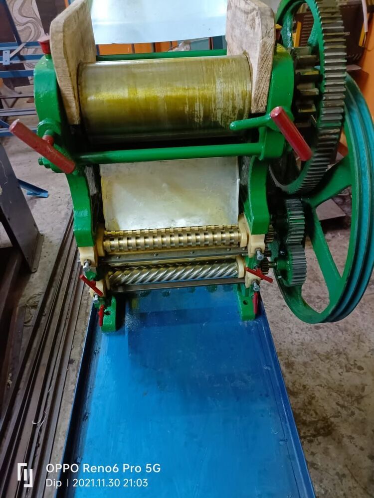 Namkeen Cutting Machine