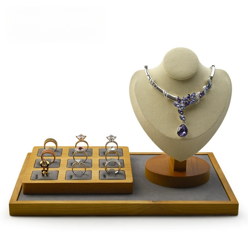 Tree wood ring tray for 9 rings with varnished finishing