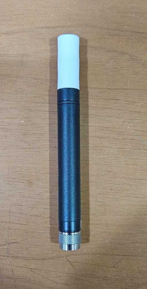 Humidity & Temperature Probe - Accuracy: 0.8 %