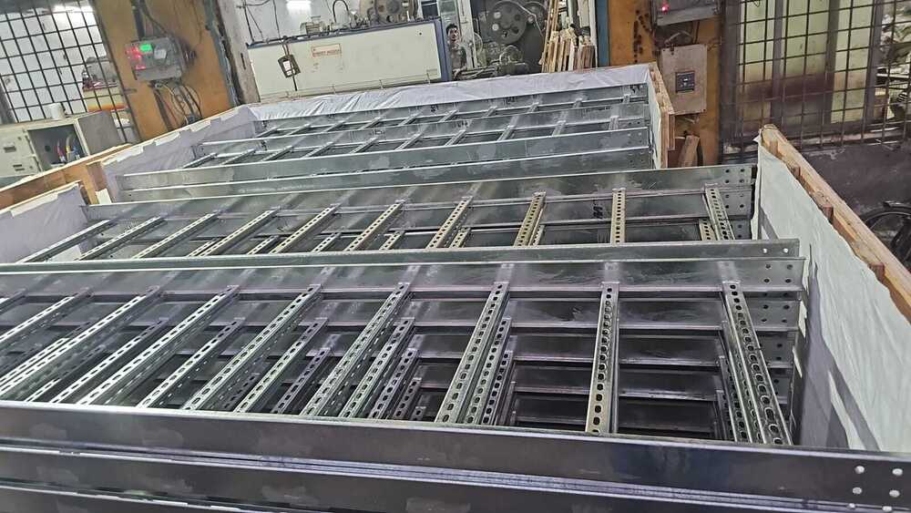 इलेक्ट्रिकल केबल ट्रे - श्री परेवा इंडस्ट्रीज