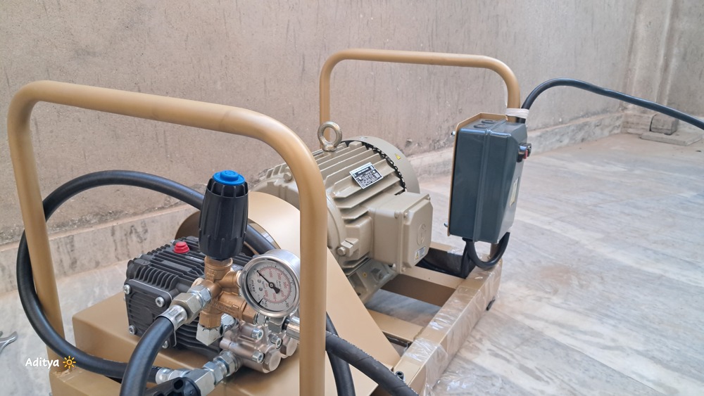 350 Bars Premium Cold High Pressure Washer - Usage: Industrial