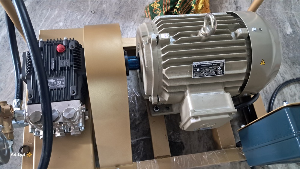 350 Bars Premium Cold High Pressure Washer - Usage: Industrial