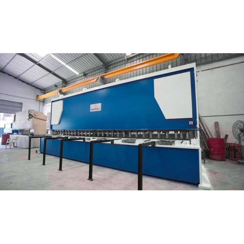 Heavy Duty Hydraulic Shearing Machine - Automatic Grade: Automatic