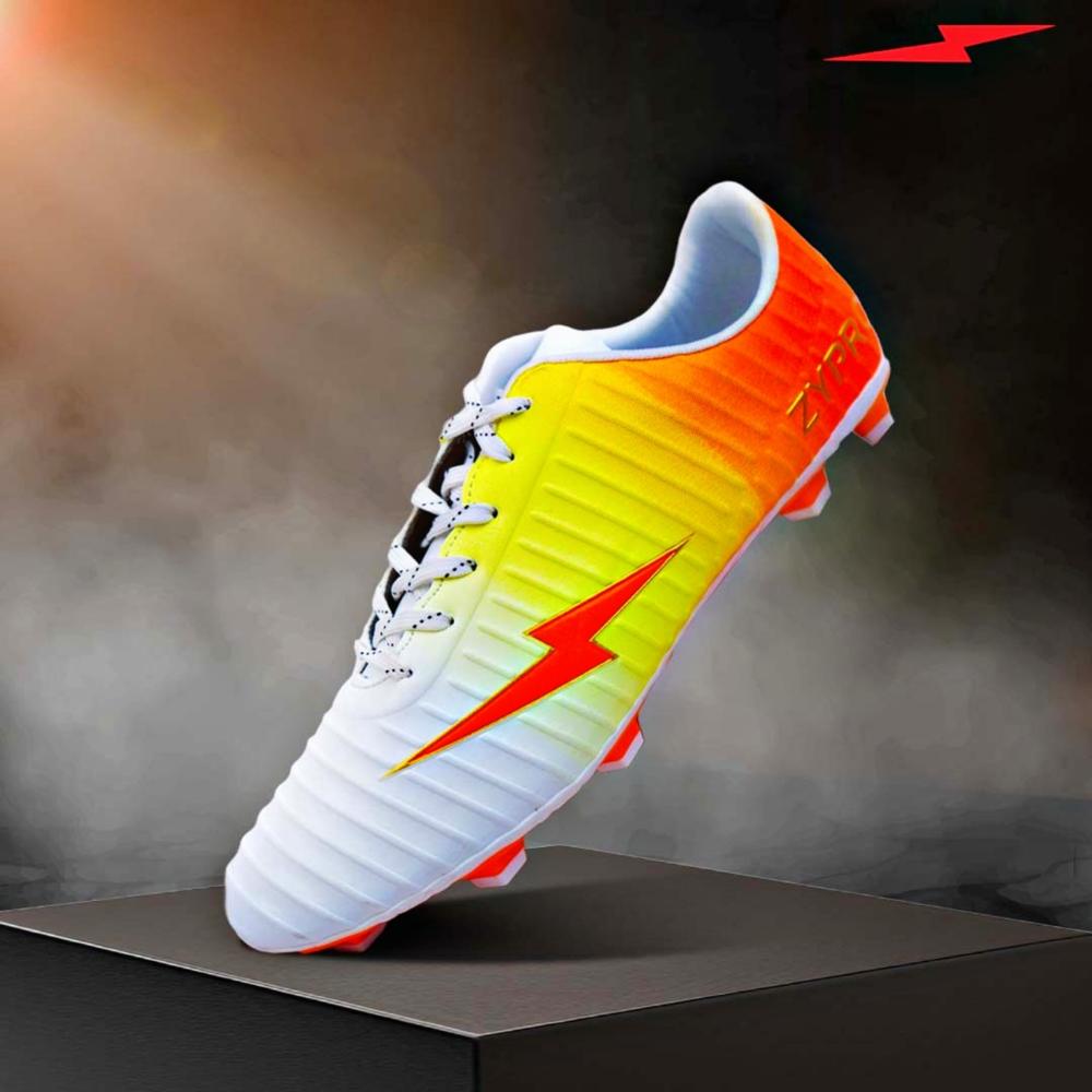 Spika Zypro football shoes
