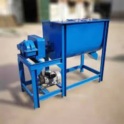 Feed Mixer Machine - Capacity: 250 Kg