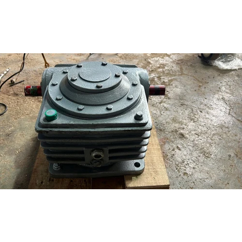 Vertical Worm Reduction Gearbox