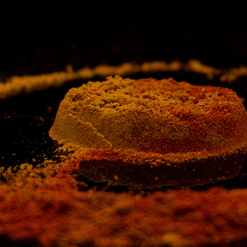 Mirchi Powder - Food Grade Spice, Red Color, Blended Fine Powder, 12 Month Shelf Life, Room Temperature Storage, Versatile For Cooking