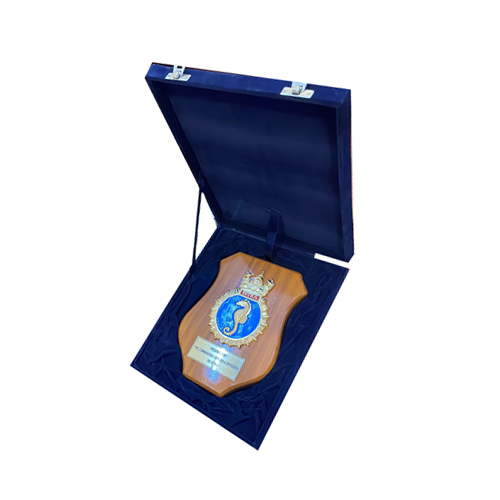 Indian Customized Navy Crest Wooden Mementos