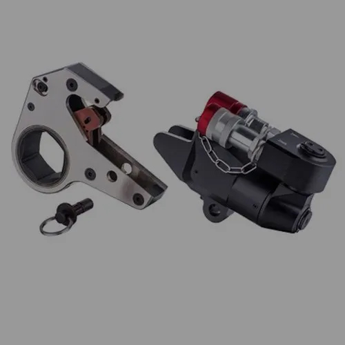 Hydraulic Torque Wrench - Color: Black