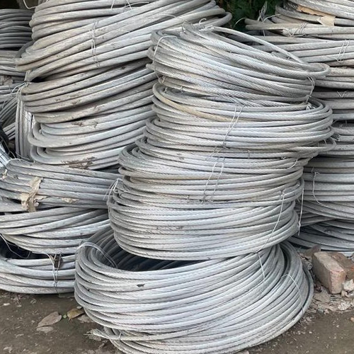 Aluminium Cable Scrap - Color: Silver