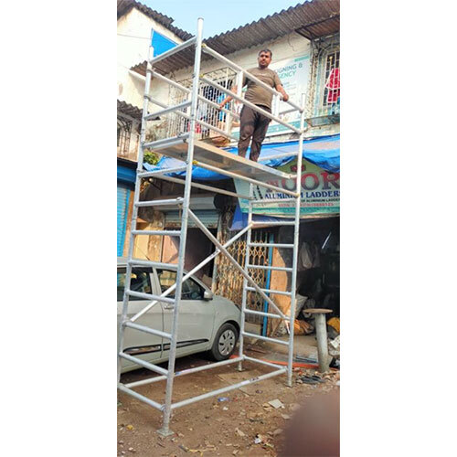 013 Aluminium Scaffolding Ladders - Size: 750X1940