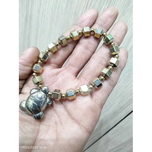 Golden Hematite Pyrite Bracelet - High-quality Materials, Size 20/22, Round Shaped Stones In Luxurious Golden Color, Weighs 25 Grams