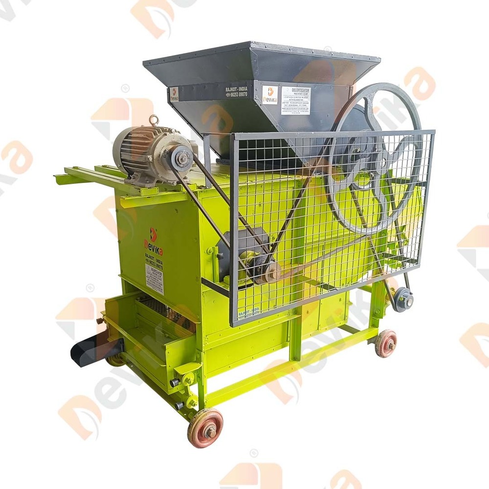 Groundnut Decorticator Capacity: 200-1000 Kg Kg/hr