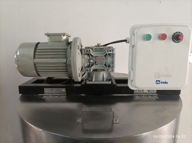 Mixing Tank - Automatic Grade: Semi-automatic