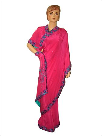 महिलाओं की साड़ी